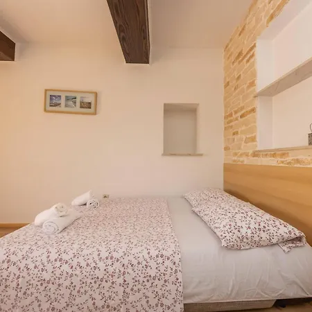 Hacienda Maximilian Trogir Seget فيلة