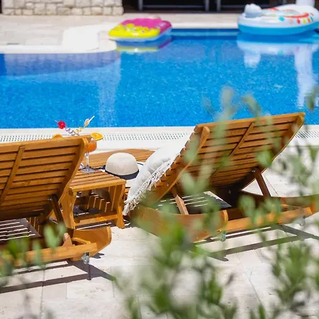Villa Hacienda Maximilian Trogir Seget