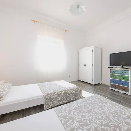 Hacienda Maximilian Trogir Seget Gornji Seget